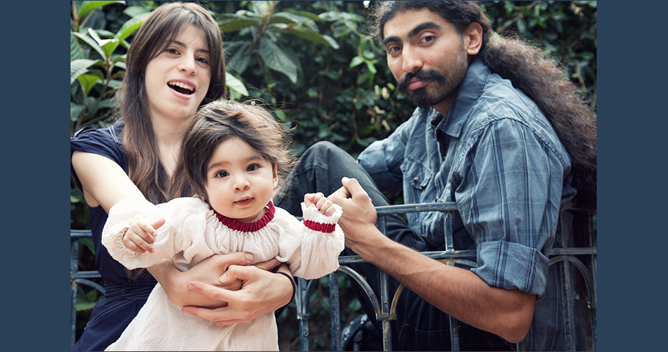 young couple with infant - child photographer los angeles