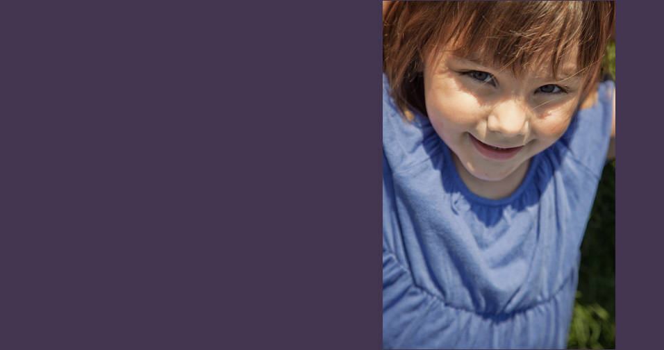 little girl in the sun - brooklyn child photography